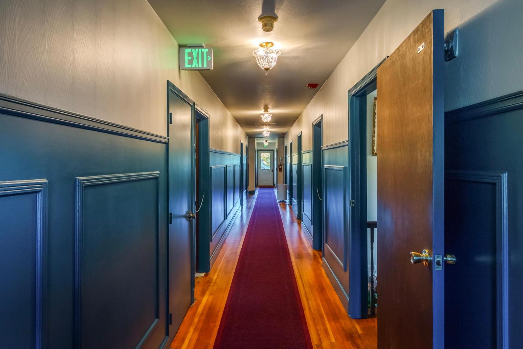 Historic Hotel Packwood Exterior photo